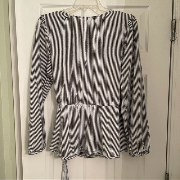 Blue & white seersucker stripe wrap top, Tall Medium - Picture 2 of 6